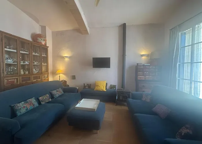 Ferienhaus Monturiol *